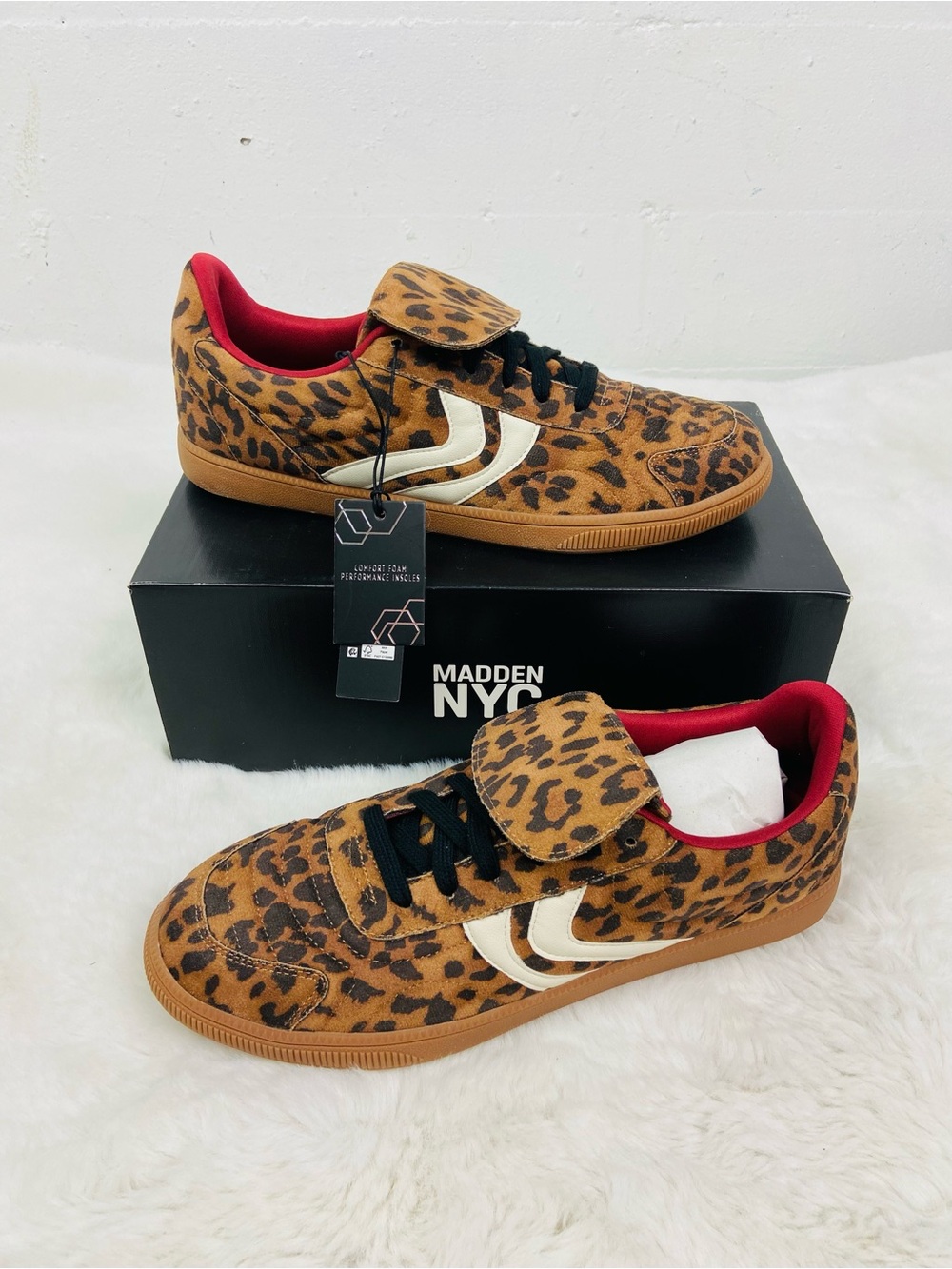 NWT Madden NYC Women's brown Leopard Print Casual comfy insoles Sneakers SZ 11